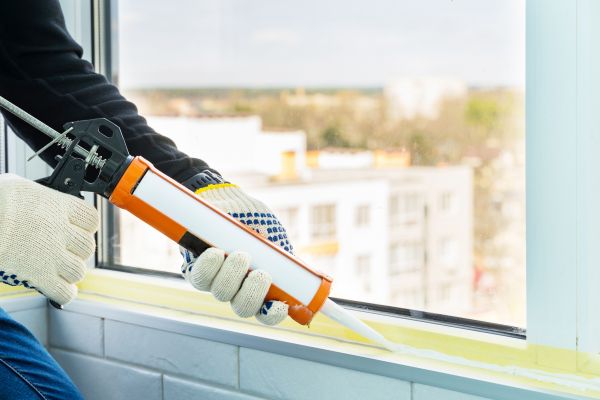 Cost of Window Recaulking Service in Merritt Island