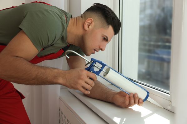 Cost of Window Caulking Repair in Merritt Island