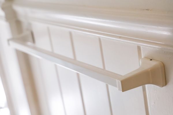 Cost of Towel Bar Installation in Merritt Island
