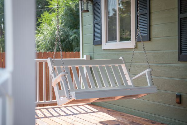Cost of Porch Swing Installation in Merritt Island